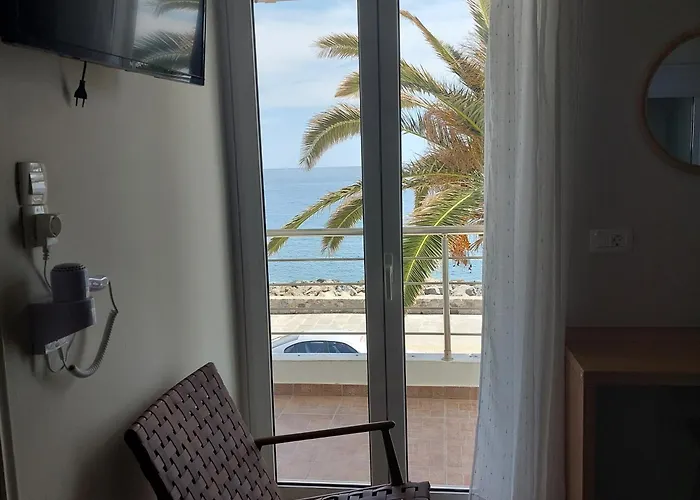 Maria\'S Hotel